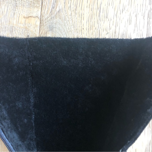 Aquatilia black suede shearling real fur lining boots size 7.5 - Picture 7 of 11